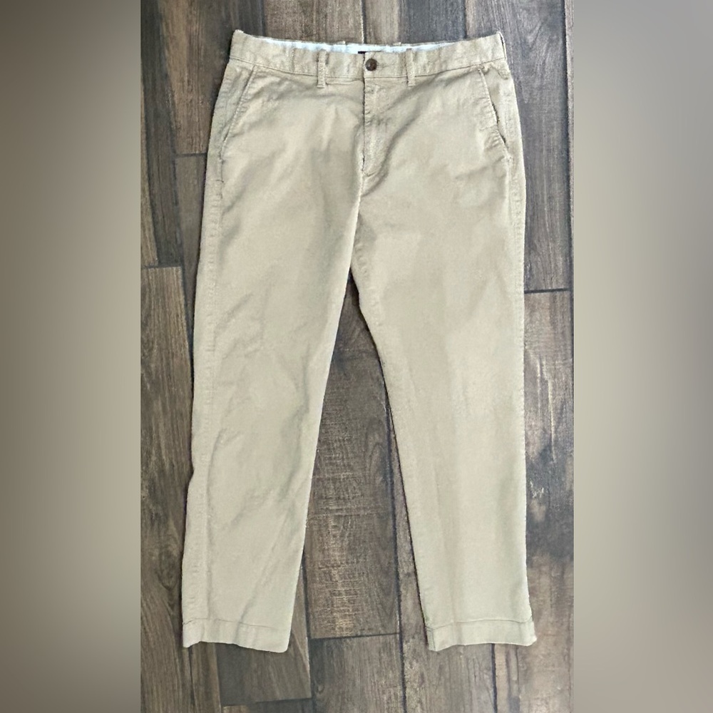 J.Crew Men’s Chino Khaki Pants Size 33 x 30 Very Good